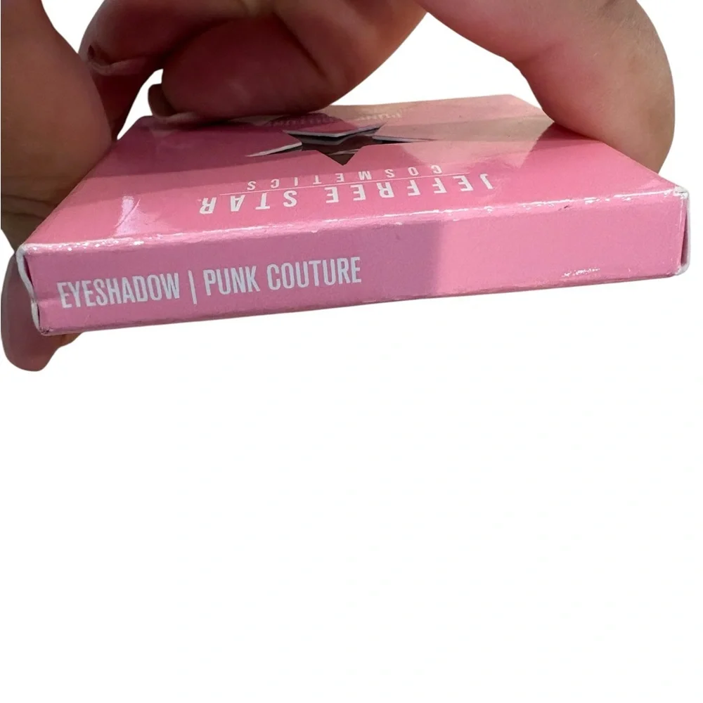 Jeffree Star punk couture Eyeshadow